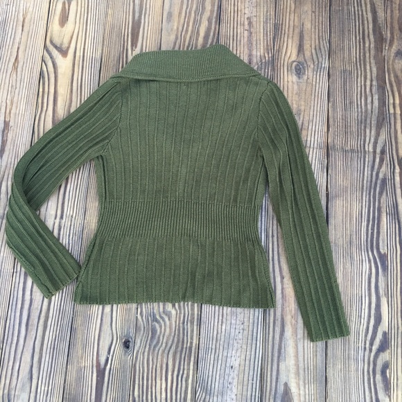 Like New Forest Green Cardigan Ribbed Button Sweater 1097 - Picture 3 of 6